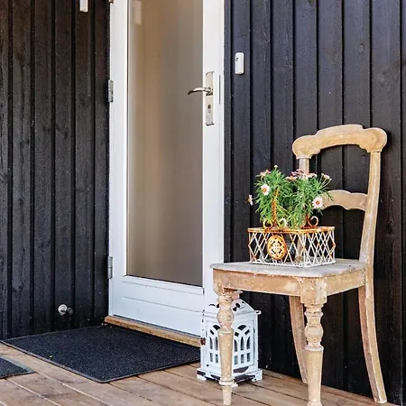 Casa vacanze Lovely In With Kitchen *